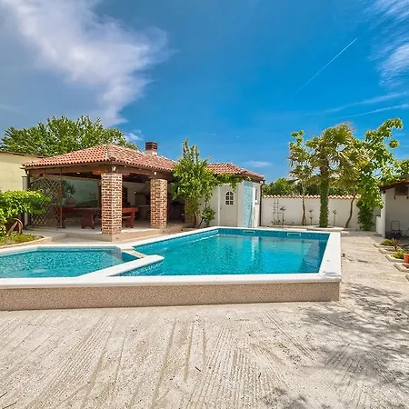 Casa Sole プーラ